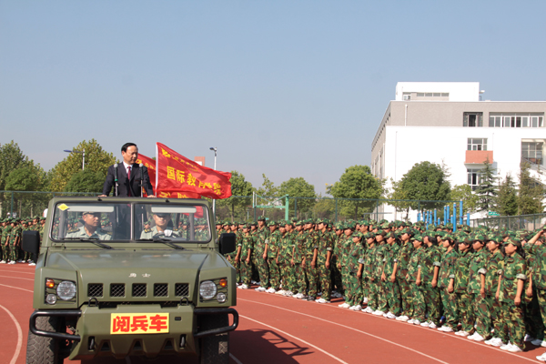 检阅车_阅兵检阅车_检阅车车牌