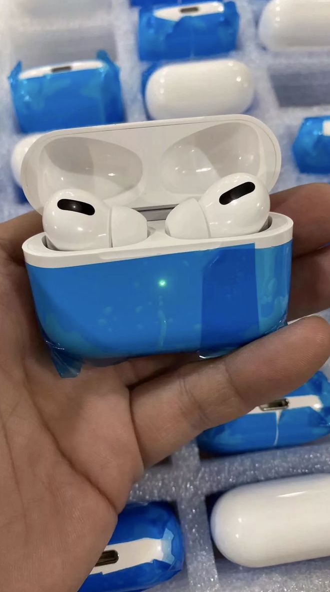 airpods充电时开盖_airpods2开盖才能充电_airpods必须开着盖才能充电