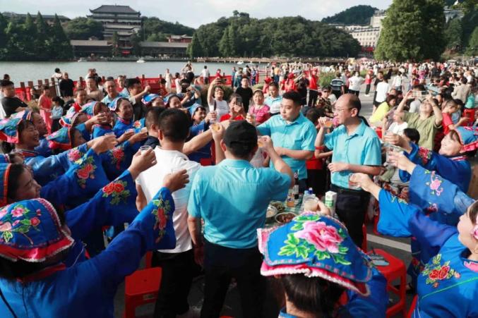 沈阳金钱豹自助餐多少钱一位_沈阳金钱豹自助餐团购_沈阳金钱豹